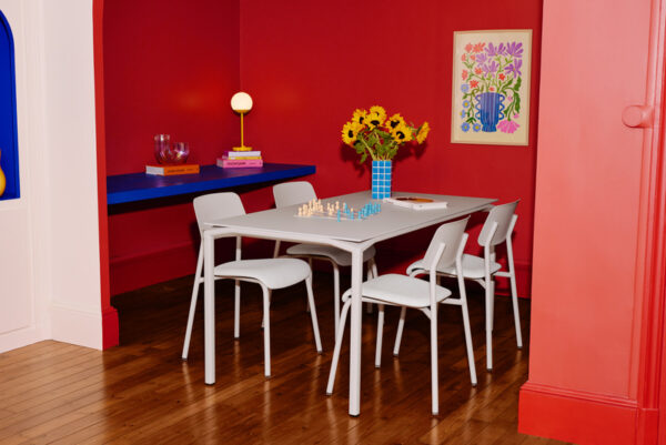 STUDIE - Chaise de table